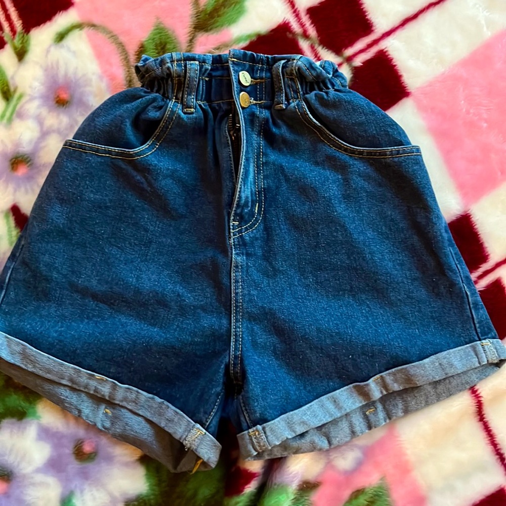 Jean shorts —•— Brand: Plaid & Plain —•— XS